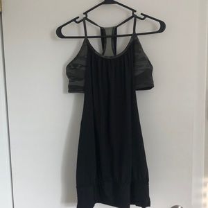 Lululemon black tank with built in camo sports bra